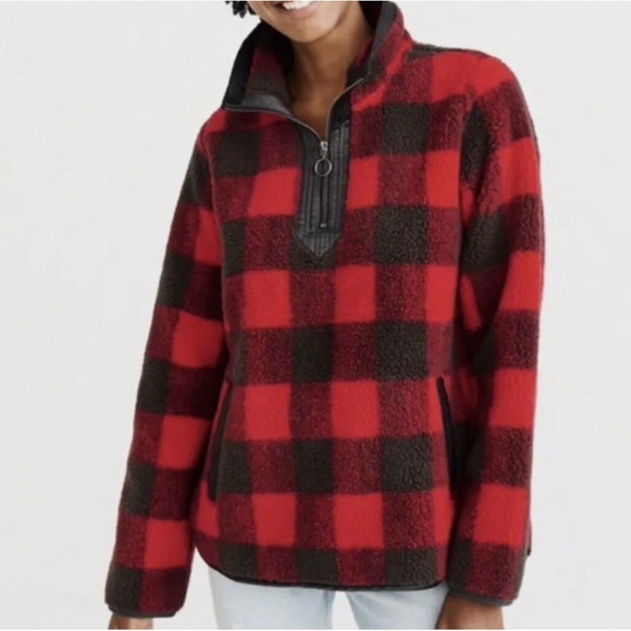 Abercrombie & Fitch Quarter Zip - Picture 2 of 5